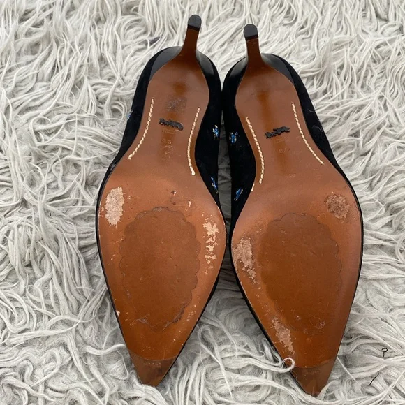 Coach Pumps gently worn! - Picture 4 of 5